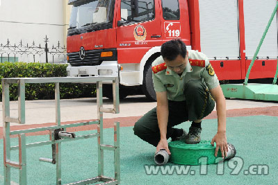 青島消防研發“卷帶機”獲國家專利