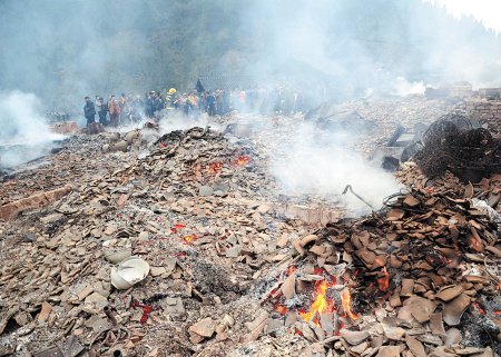 湖南懷化辰溪縣大水田鄉巖屋村火災 癱瘓老太太在火災中身亡