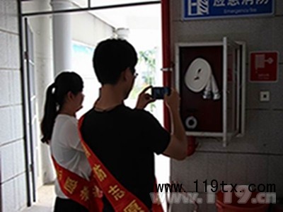 泉州:多部門聯(lián)合開展“火災(zāi)隱患隨手拍 我來當(dāng)消防拍客”活動