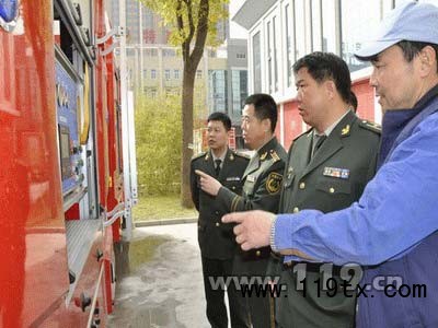 寶雞消防新購置的城市主戰消防車