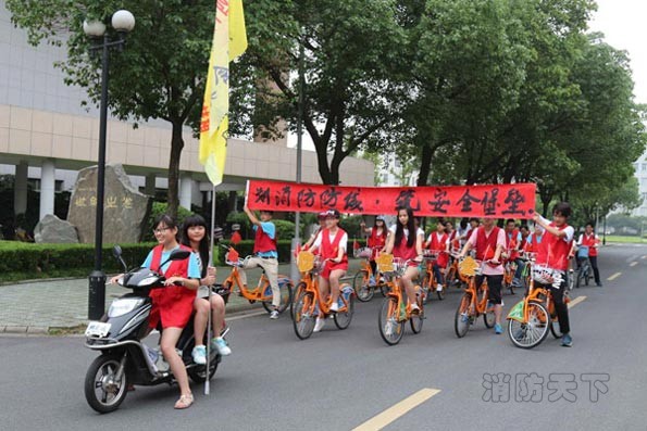 湖州支隊(duì)廣泛開(kāi)展青少年暑期消防教育實(shí)踐活動(dòng)